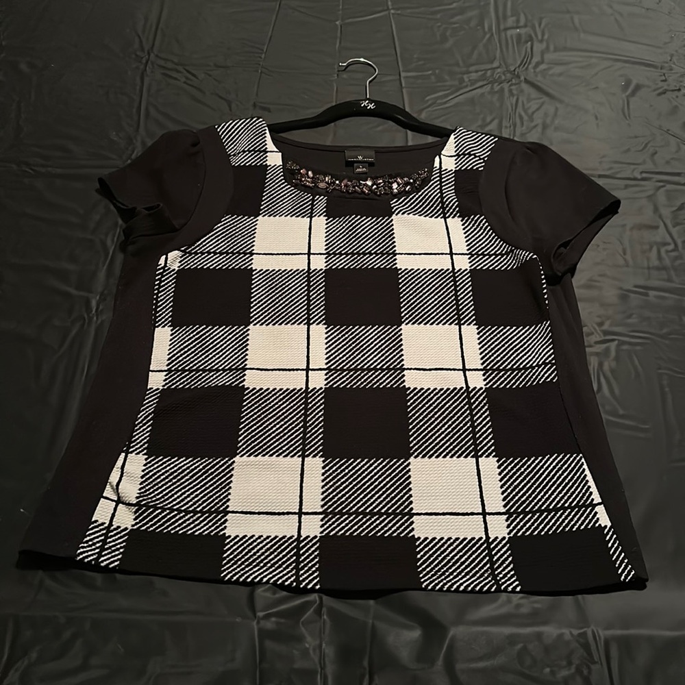 Stretchy woman’s pull on blouse